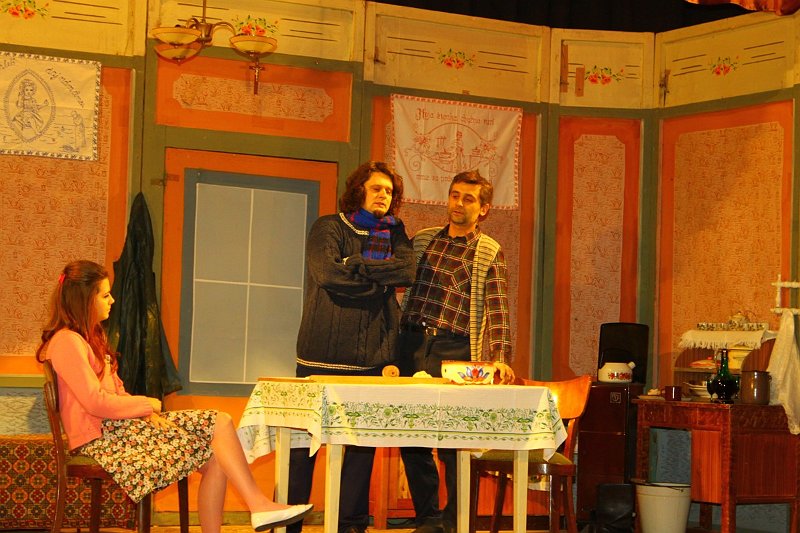 Trampoty z laskou (126).JPG